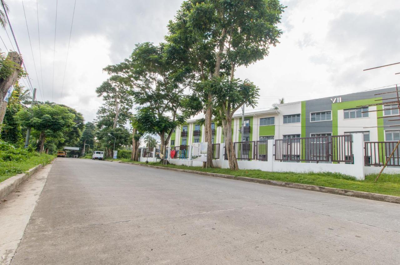 Reddoorz @ Sunfields Lipa Batangas Hotel Lipa City Exterior foto
