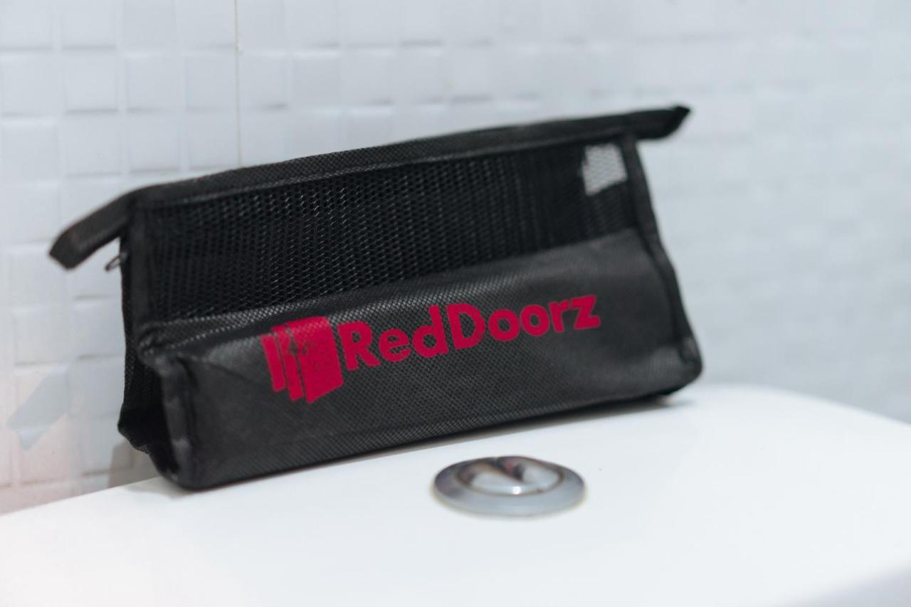 Reddoorz @ Sunfields Lipa Batangas Hotel Lipa City Exterior foto